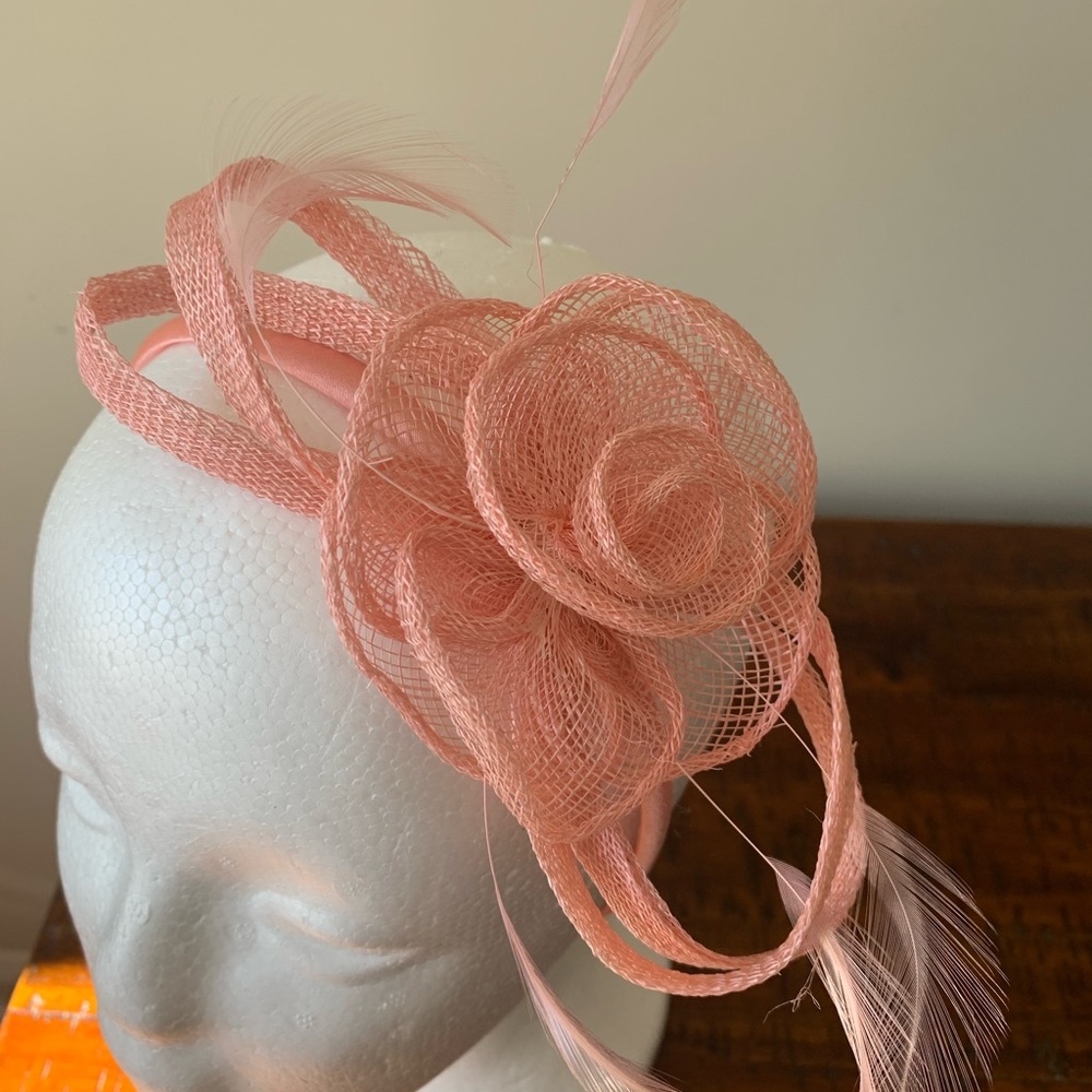 Peach/Coral color Fasinator